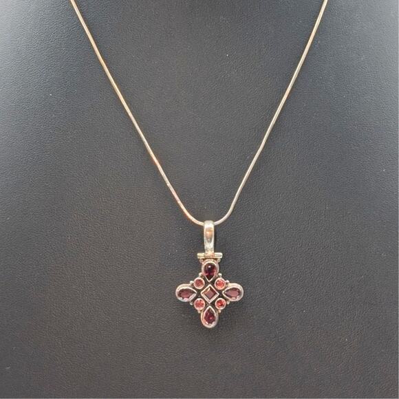 925 Sterling Silver Garnet Gemstone Articulated Pendant Box Chain 18" Necklace - Picture 1 of 5